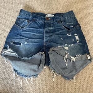 One by one teaspoon Hawks relaxed fit high rise twisted cuff hem size 28 shorts